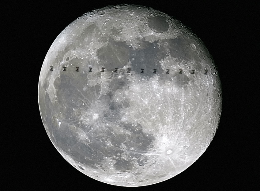 Tránsito lunar de la EEI (Universe Today)